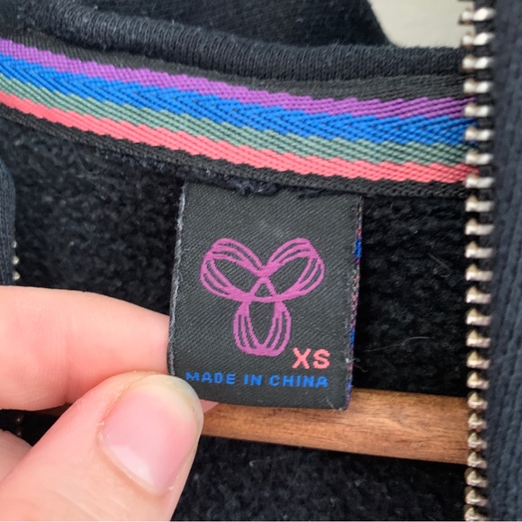 TNA Zip Up Hoodie - Picture 6 of 6